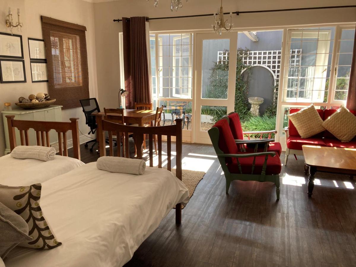 Home From Home, Waverley B&B, Johannesburg Luaran gambar